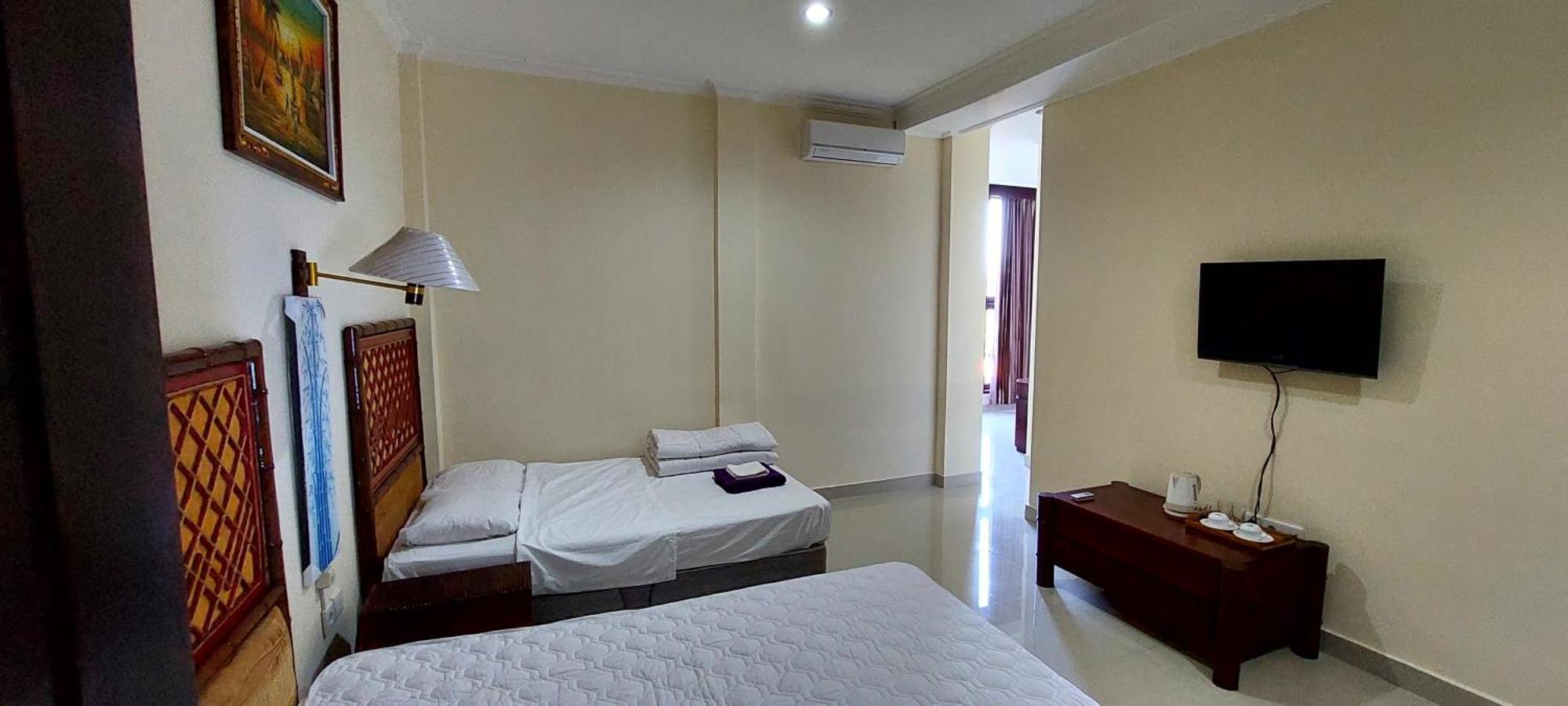 Large Twin Room,1550754589:JPEG