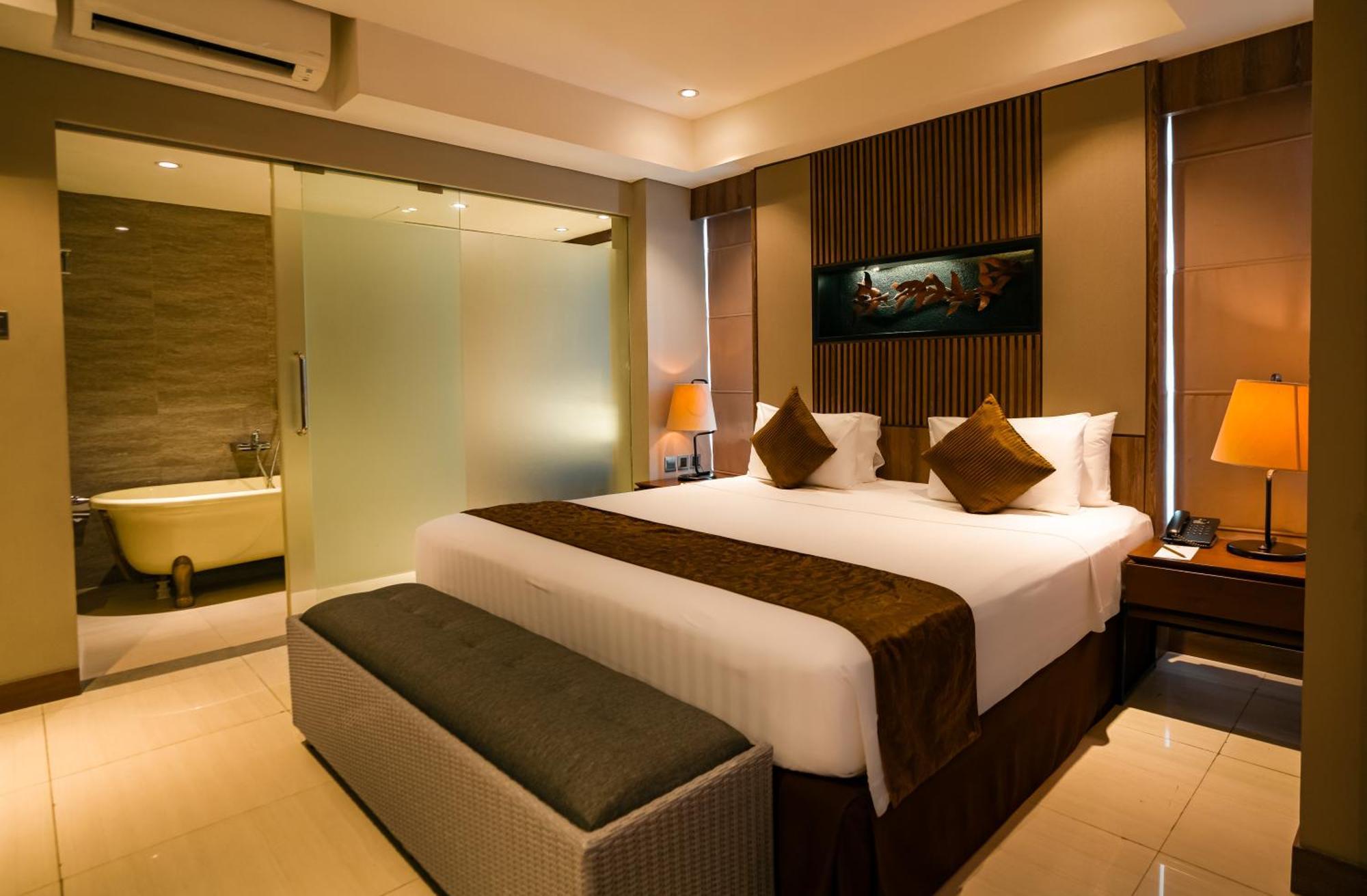 Suite Balcony