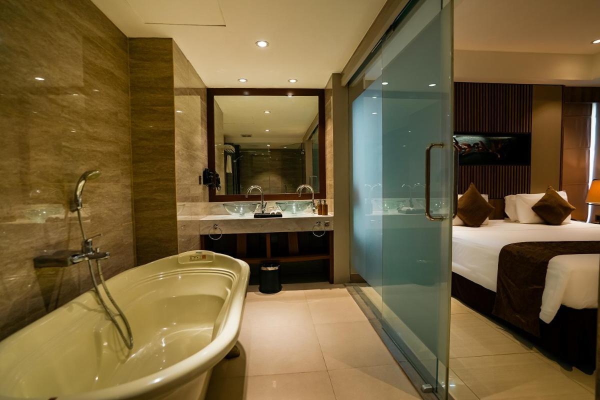 Suite Balcony