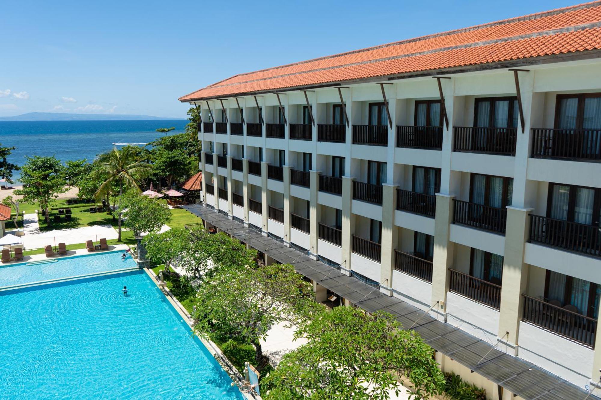 Deluxe Ocean View Benefit