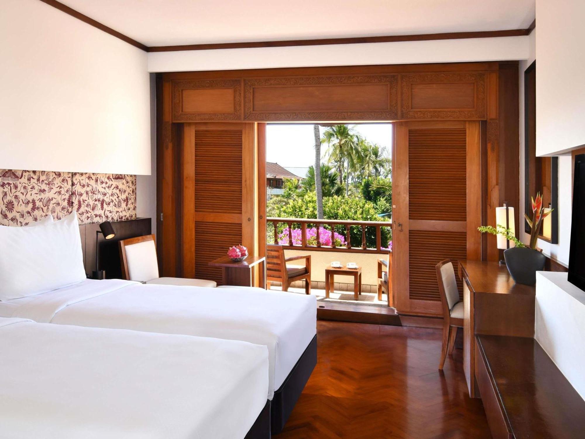 Superior Room Two Twin Beds