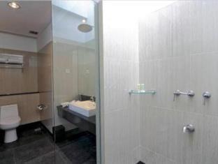 Santika King Suite