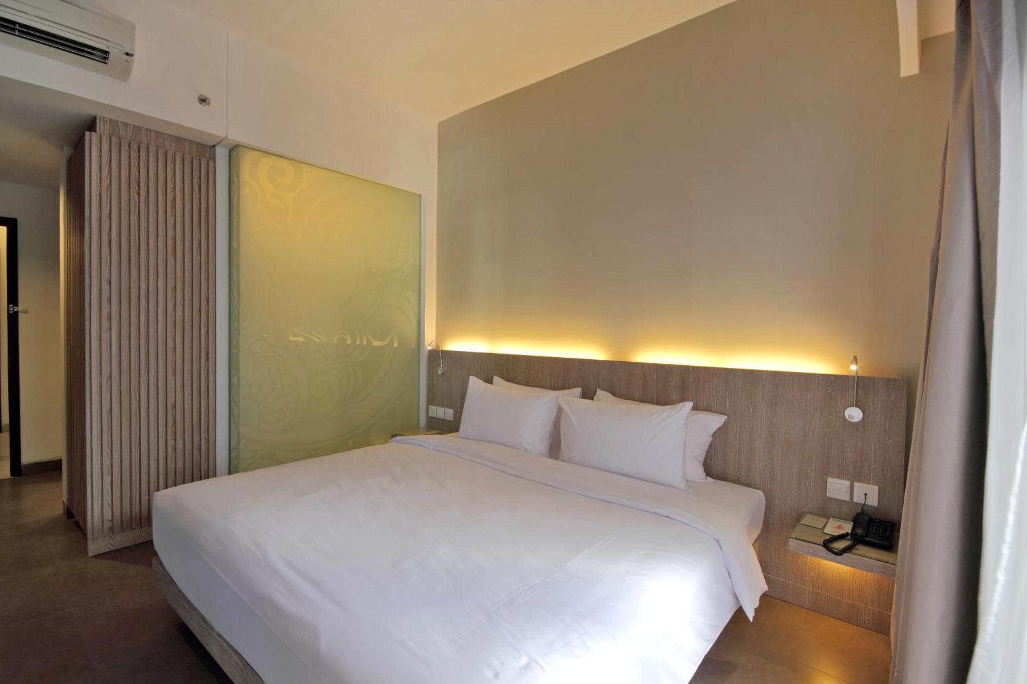Superior King Room,679827768:JPEG