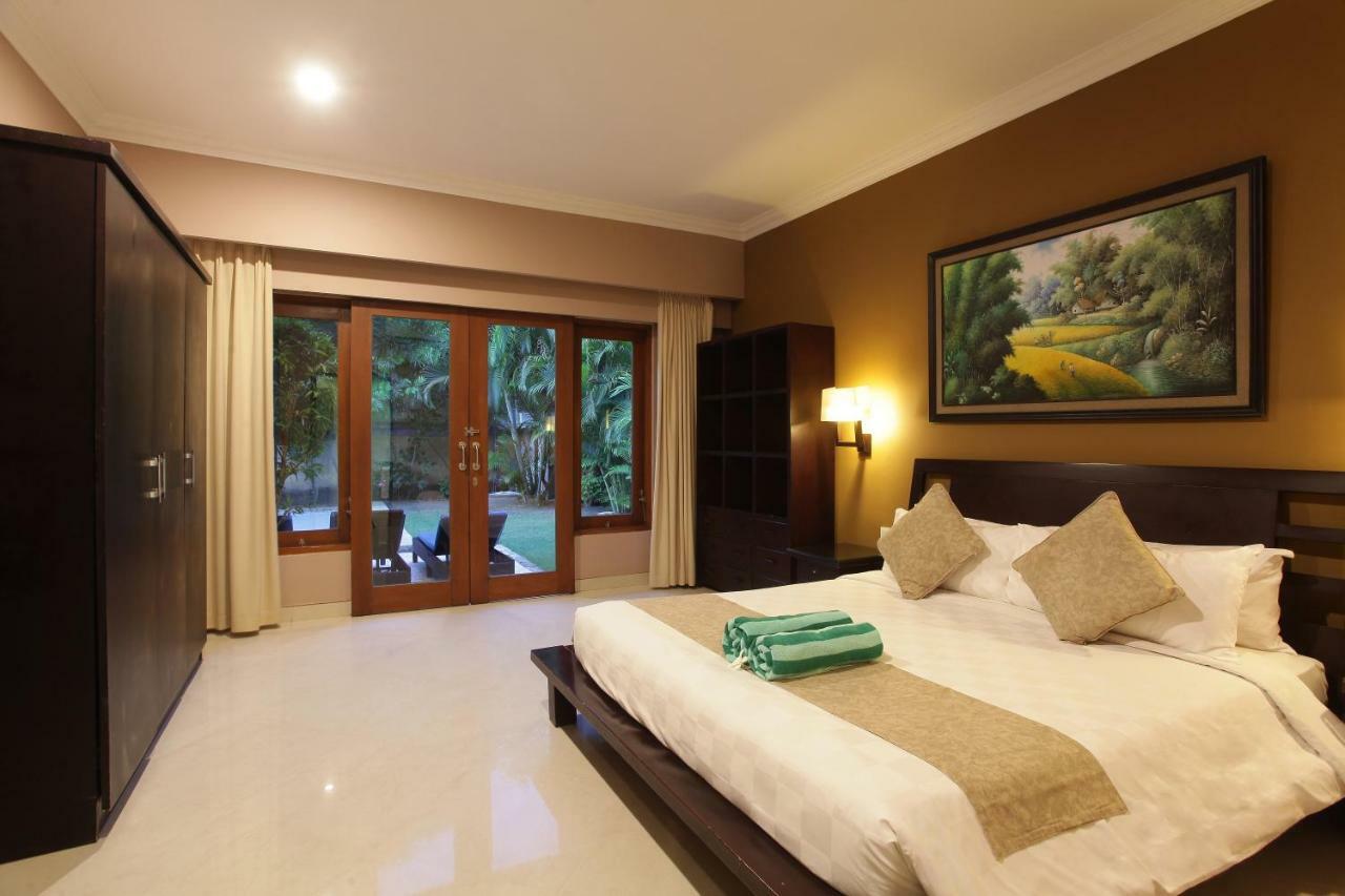 Villa Private Pool,827304215:JPEG