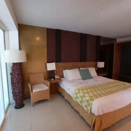 Nueve Springleaf Villa-2