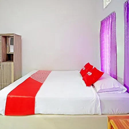 Oyo 90860 Tunjung Sari 8-3