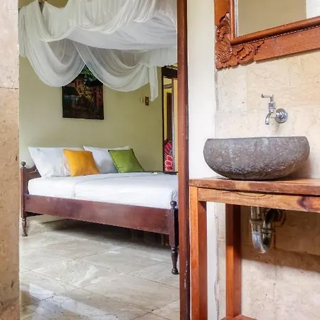 Room4, Number3 Guest House-2