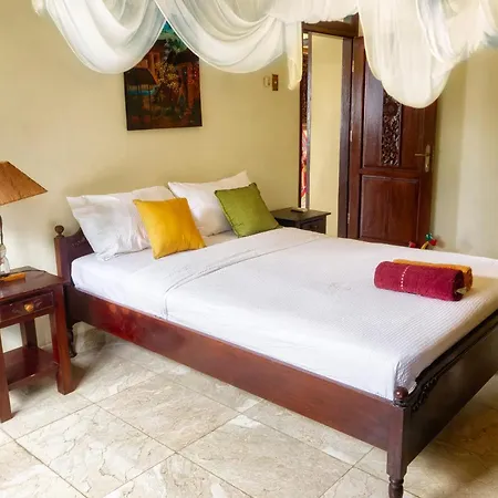 Room4, Number3 Guest House-3